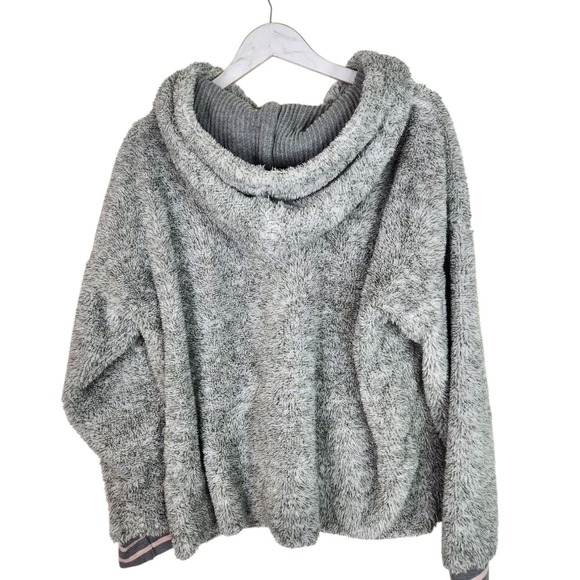 PJ SALVAGE Hoodie Womens XL Extra Large Gray Faux Fur Pullover Drawstring Grey - Picture 2 of 11